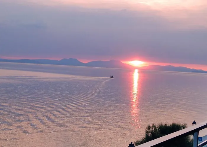 Sky And Sea 자일로카스트론